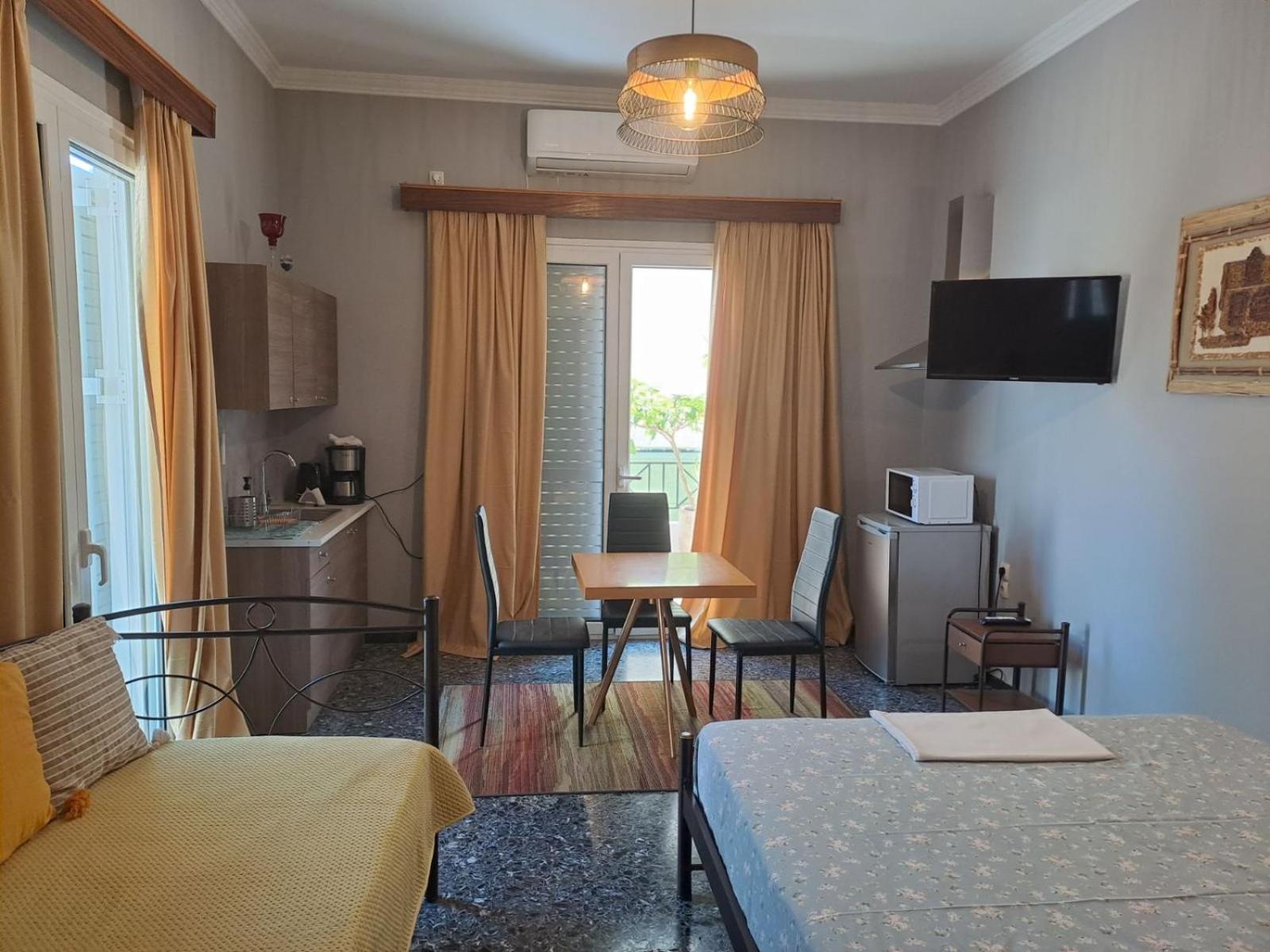 Dimitris Place Near Athens Airport 코로피온 외부 사진