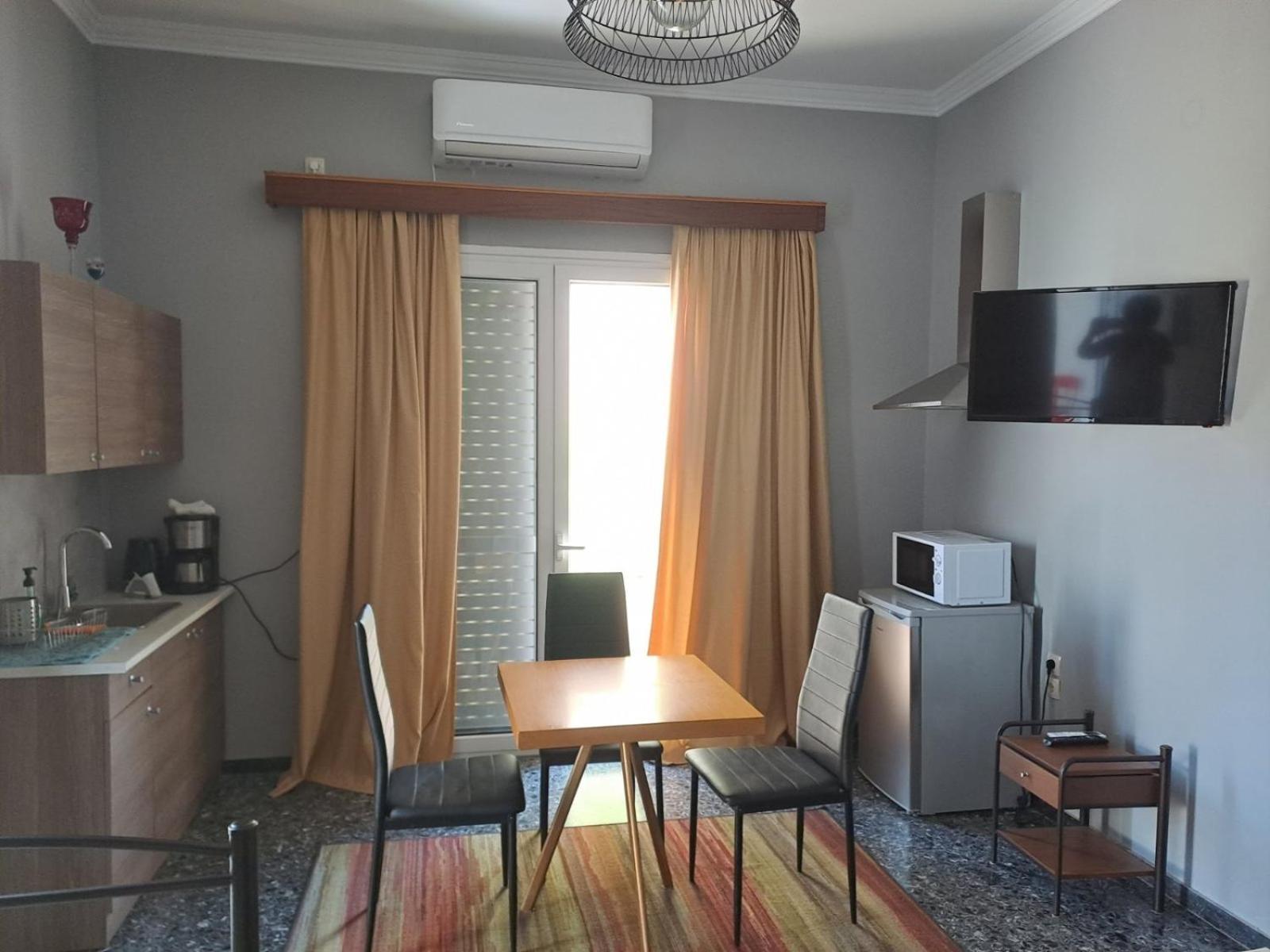 Dimitris Place Near Athens Airport 코로피온 외부 사진